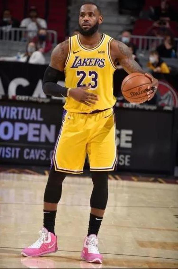 NBA现役最强的球员「现役最强NBA球员到底花落谁家」