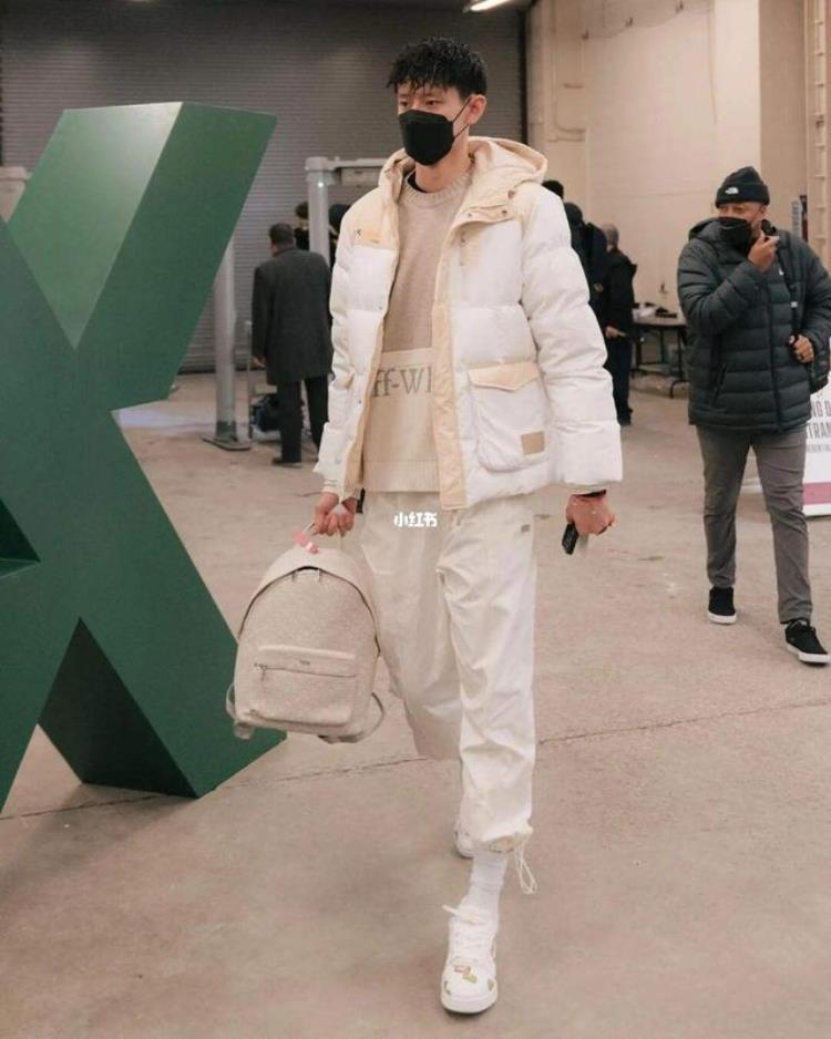 余嘉豪能打nba吗「中国球员如何进入NBA曾凡博和余嘉豪张镇麟有何不同之处」