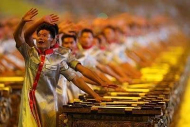北京奥运会开幕13周年「13年前的北京奥运会开幕式何以让人疯狂」