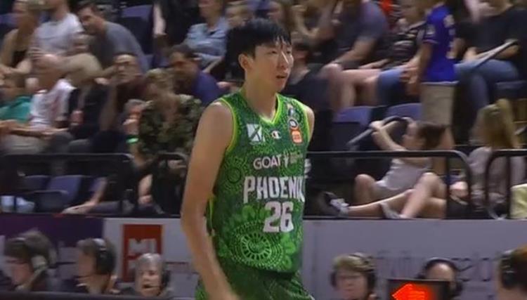 25分钟258抢下篮板按倒对手周琦这么打能重返NBA