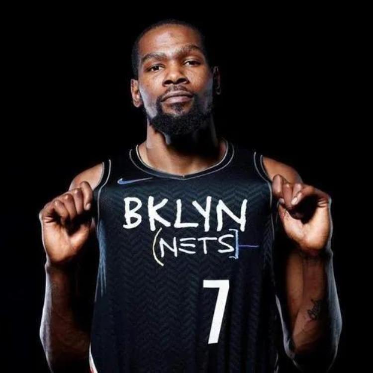 NBA现役最强的球员「现役最强NBA球员到底花落谁家」
