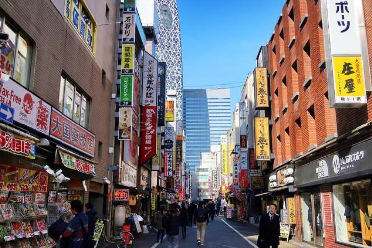 东京除了富士山与樱花东京还是亚洲唯一举办过两届奥运会的城市