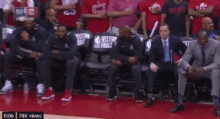 哈登打无球「持球大神哈登被批溜弯在nba有球和无球真的是两回事」