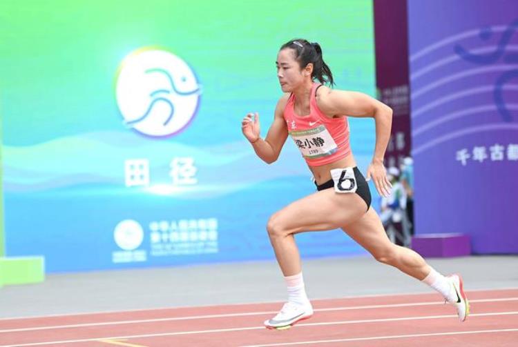 运动员梁小静身高「34中国女飞人34梁小静身高不足一米六屡破纪录速度惊呆黑人选手」