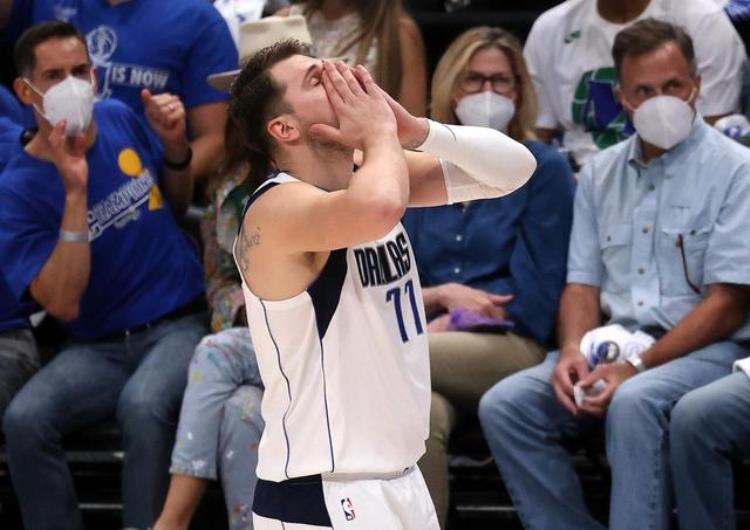 美媒评选nba现役十大控卫「球队发动机美媒评选新赛季NBA十大最强控卫前三名无争议」