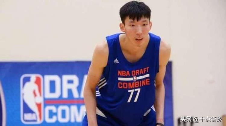 21岁周琦凭啥能进NBA三项数据排第一因一点像姚明打动火箭队