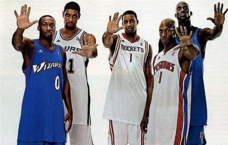哈登打无球「持球大神哈登被批溜弯在nba有球和无球真的是两回事」