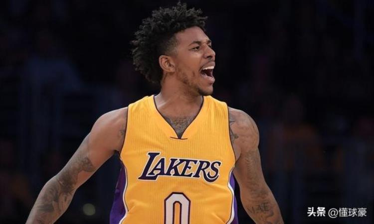 尼克杨在nba一共挣了多少薪资「公开索要表情包报酬尼克杨NBA生涯赚了多少薪水数字感人」