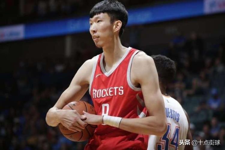 21岁周琦凭啥能进NBA三项数据排第一因一点像姚明打动火箭队