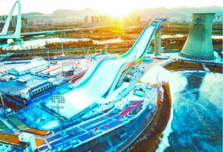 北京冬奥会对我国冰雪产业的影响「投资2000亿办北京冬奥会对中国有何影响或将打造万亿冰雪产值」