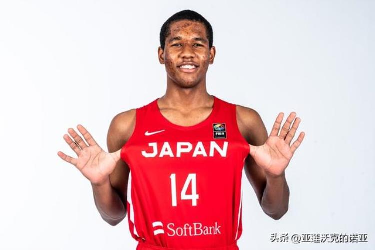 日本男篮新星「日本U17男篮回顾王牌川岛悠翔四位混血球员」