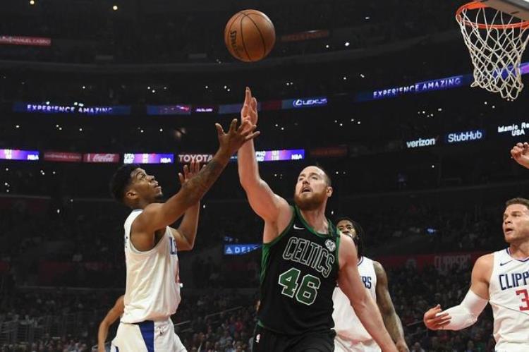 nba两亿合同球员「小人物传26岁才进NBA拿到3年2000万却跳出合同本赛季519万」