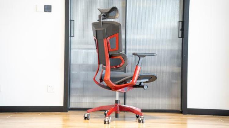 什么是好的人体工学椅有谱FlyMax电竞椅开箱分享