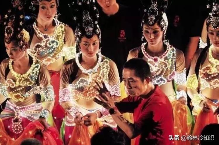 雅典奥运会八分钟张艺谋「雅典奥运会上34北京8分钟34现场反响热烈导演张艺谋却被骂惨」