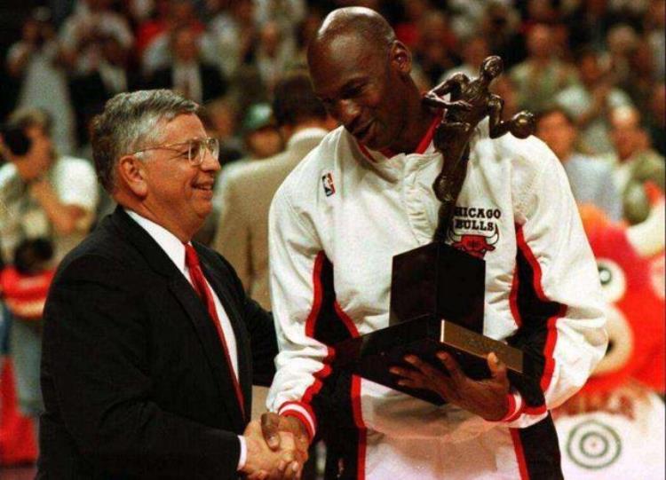 nba08年总冠军「NBA旧事重提系列之总冠军8最后一舞王朝谢幕1998年」