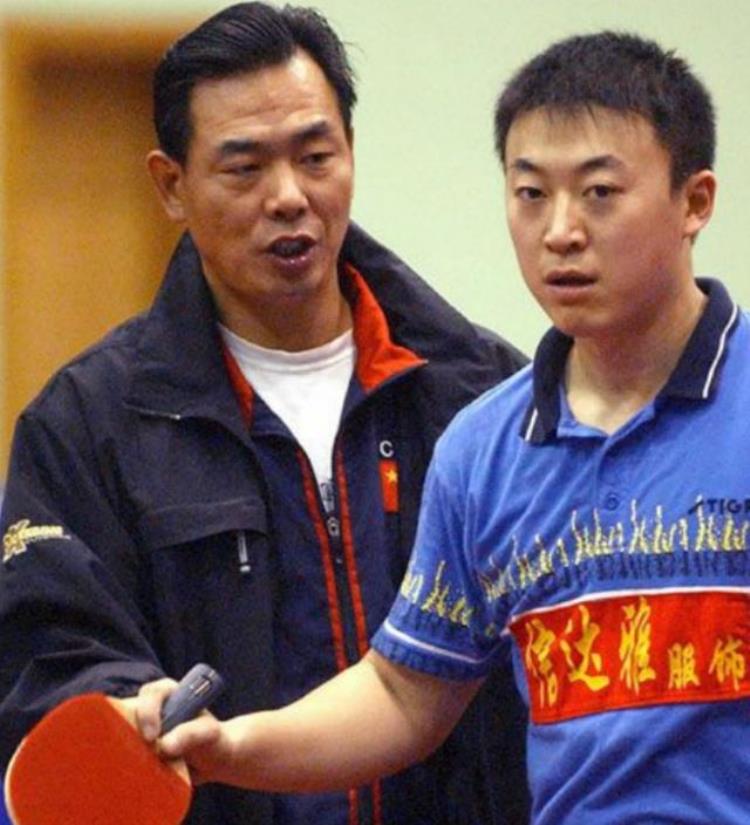 蔡振华乒乓球世界冠军带出11位奥运冠军远赴意大利担任教练