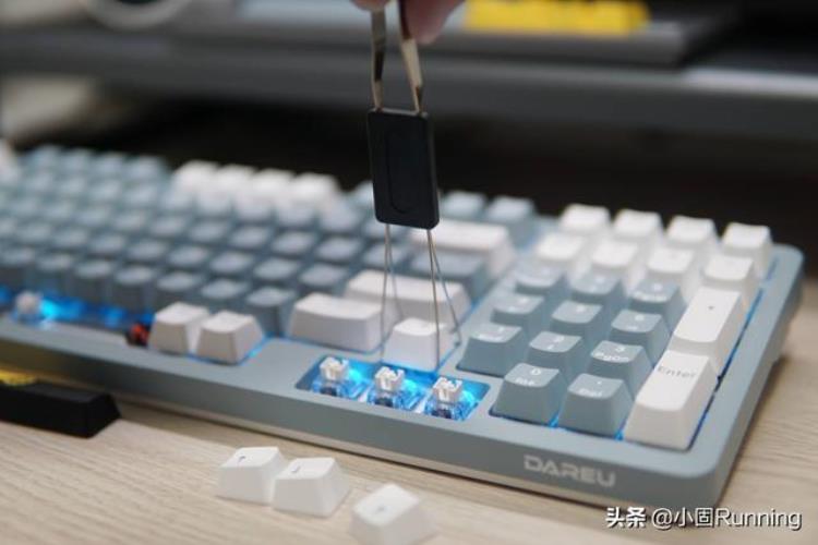 初体验达尔优A98天空轴V3目前我用过最静音的机械键盘