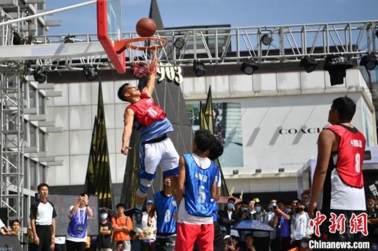 nba3x3昆明站「NBA3X三人篮球挑战赛昆明站开赛各路篮球高手诠释不止是单挑」