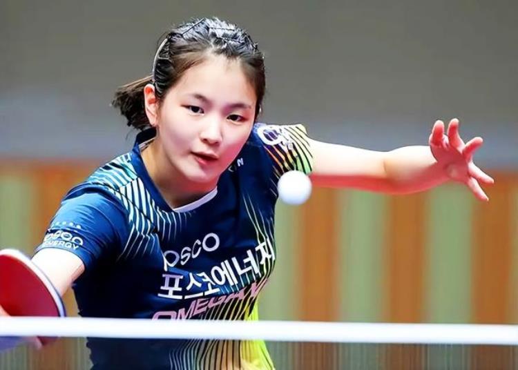 日本奥运会女乒单打名单「中国女乒10小将出征欧洲大面积考察年轻队员张本美和成试金石」