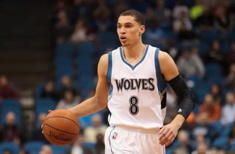 NBA扣篮拉文「NBA球星名字的正确读法新扣篮王应该叫拉文」