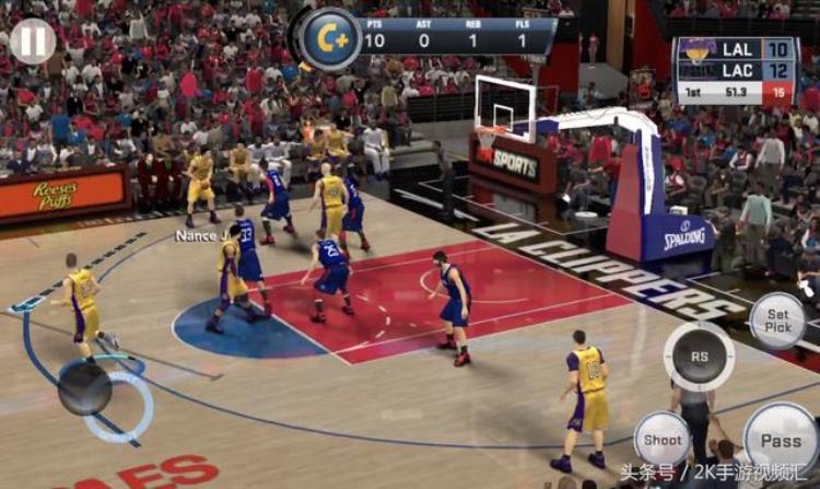 nba2k18战术手册怎么设置「NBA2K18移动版战术设置及战术类徽章解锁条件说明」