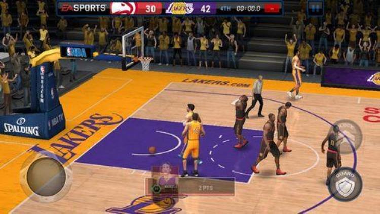 NBA梦幻球队「NBALIVE移动版评测梦幻球队由你搭配」