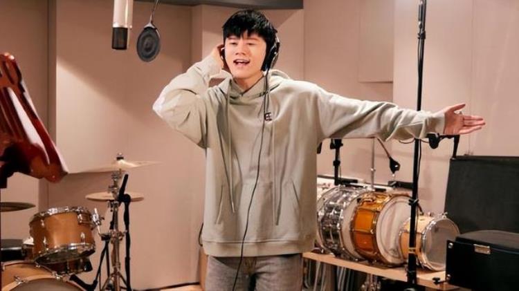 和奥运有关的歌曲「盘点上交给国家的12首歌曲其中三首是奥运主题曲正能量满满」