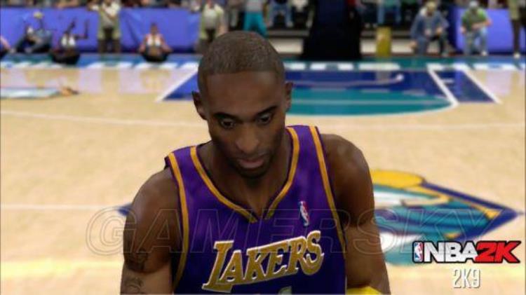 nba2k科比模型「NBA2K游戏中科比历代造型对比后期堪比真人」