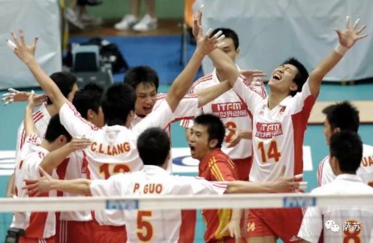 中国女排奥运会为什么输了「中国女排为何三连败来自奥运队医的启发也许病根不在朱婷的伤」