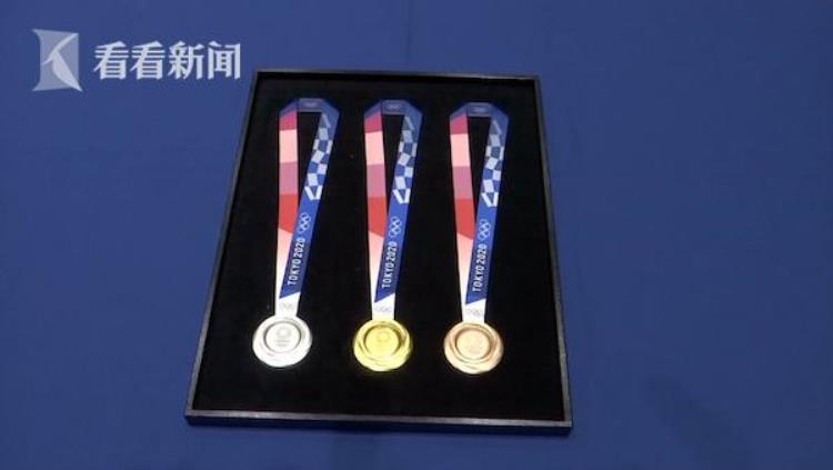 东京奥运会奖牌回收「变废为宝东京奥运奖牌亮相全都来自回收提炼金属」