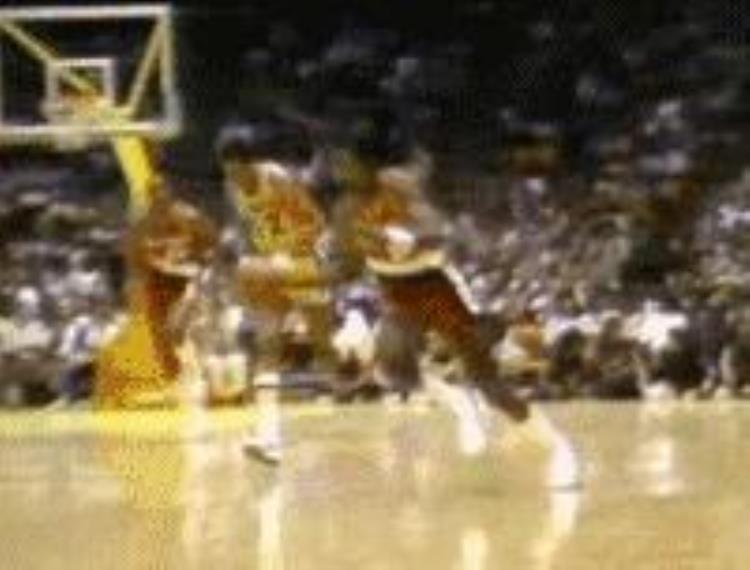 NBA最贴切的十大绰号乔丹扣篮像空中漫步黑曼巴最致命的杀手