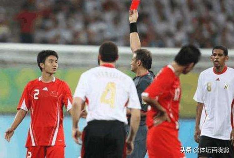 08年奥运会为何韩鹏打上了中卫原因挺无语网友胡乱布阵