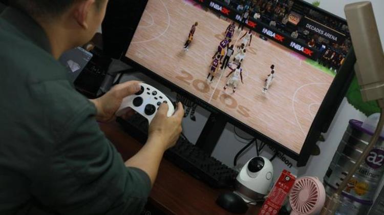凭什么游戏手柄才是nba2k20的好搭档「凭什么游戏手柄才是NBA2K20的好搭档」