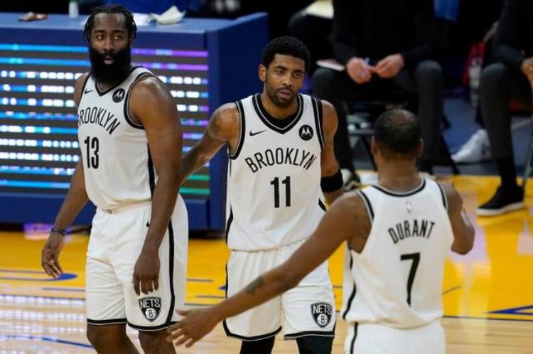 nba球员工资涨幅规则「劳资协议讲解球员的工资是怎么涨的聊聊NBA里的涨工资」