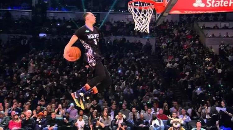 NBA球星名字的正确读法新扣篮王应该叫拉文