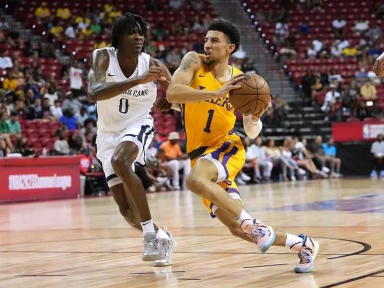 nba2k21球员评分上涨「美媒预测湖人17名球员的NBA2K23评分谁被高估了」