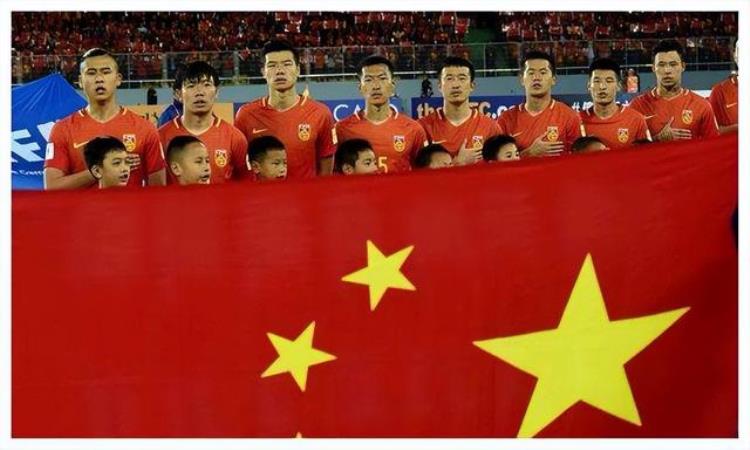 香港足球队不唱国歌「香港体育悲哀场面国歌放错橄榄球队无反应奏国歌足球队无人唱」