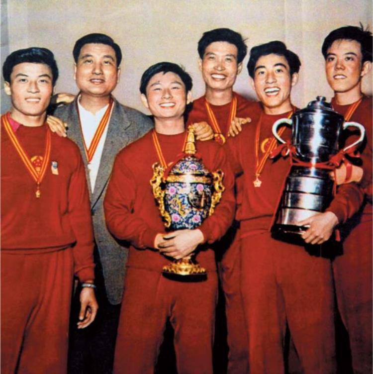 1959年中国乒乓球冠军「共和国难忘瞬间1961年乒乓夺冠」