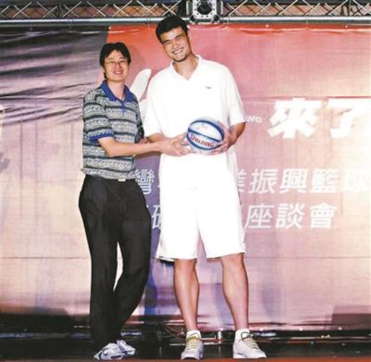 nba总裁斯特恩打开中国市场「斯特恩花了22年的时间才让NBA进入中国他为何会有这般毅力」