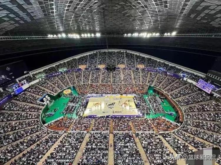 cba全明星门票多少钱「CBA全明星门票最低680台湾联赛看霍华德仅70NBA票价又是多少」
