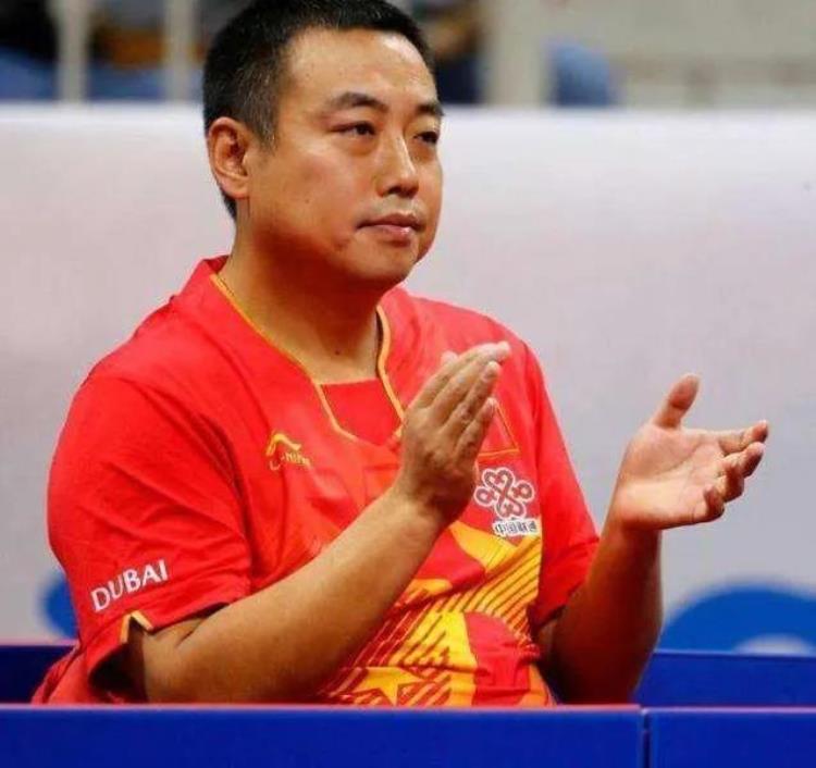 马龙是刘国梁培养出来的赢得世乒赛冠军「乒乓名人堂成员谁的贡献最大呢李富荣刘国梁还是马龙呢」