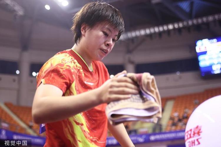 王艺迪43战胜王曼昱夺得乒乓全国锦标赛女单冠军