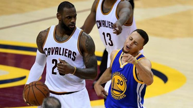 nba库里全名是什么「NBA冷知识因简写而遗忘的球星全名猜猜库里的全名叫啥」