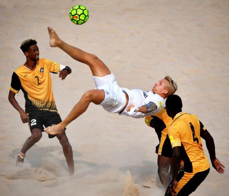美国对萨尔瓦多足球「加时战胜萨尔瓦多队中国沙滩足球国家队展现不屈意志」