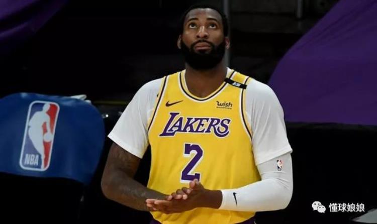 垫脚都阻止不了圣保罗NBA失策了浪费了16年啊