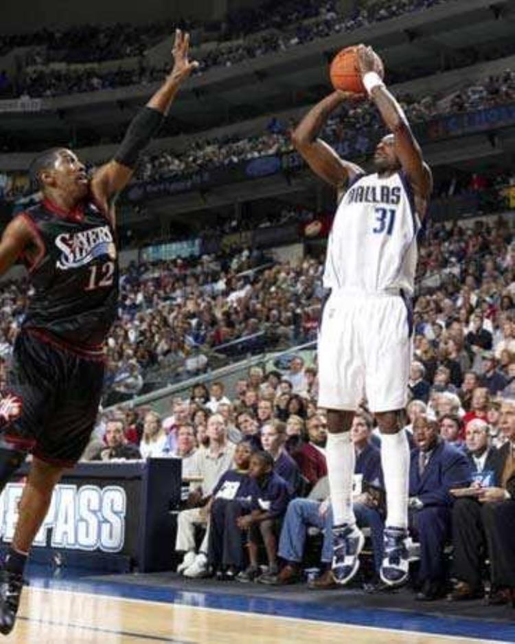 NBA三分线延长是为了与众不同还是另有原因