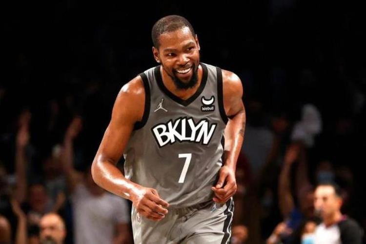 最强nba球星技能怎么用「把球星最强的能力发挥到极致这才是NBA球员的正确使用方法」