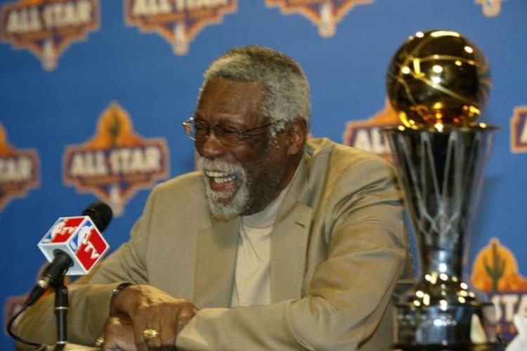 nba各个奖杯名称「NBA有哪些奖杯以人命名只有两位球员入选没有乔丹有科比」