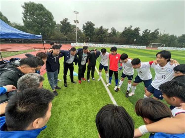 江阴中专获无锡市第十三届运动会足球赛冠军
