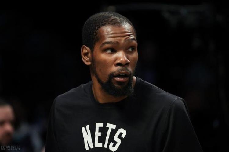 NBA三消息魔术师63岁生日杜兰特怒怼球迷热火看中布朗